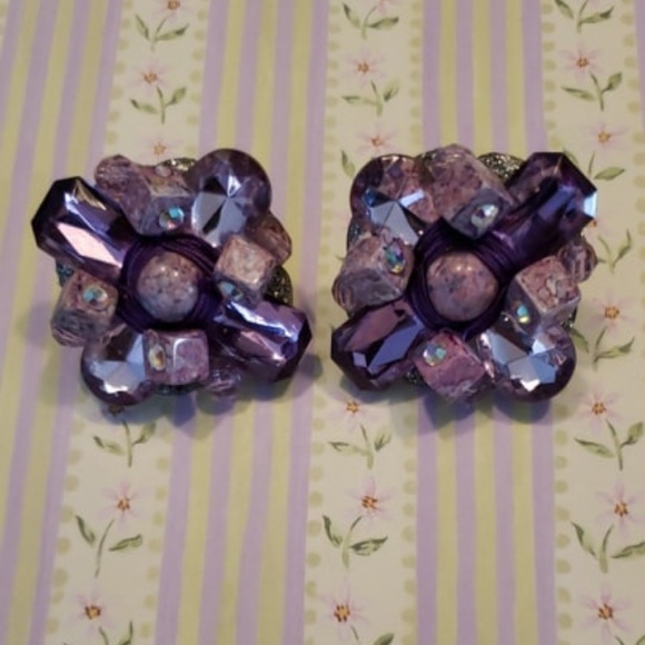 Vintage Lavender Gems One of A Kind Artisan Handmade Clip-On Earrings - Picture 4 of 9